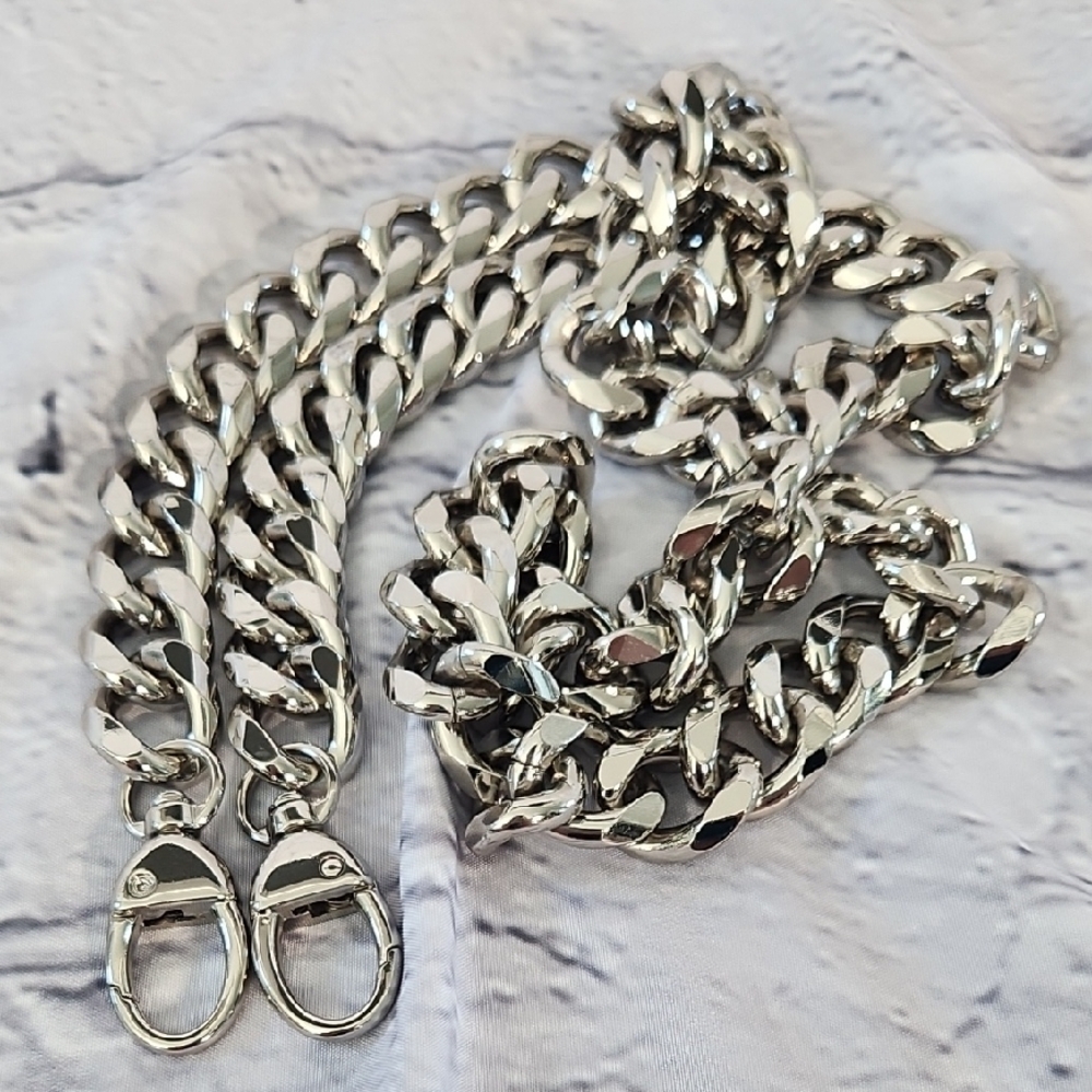 Silver Purse Chain - Picture 3 of 3